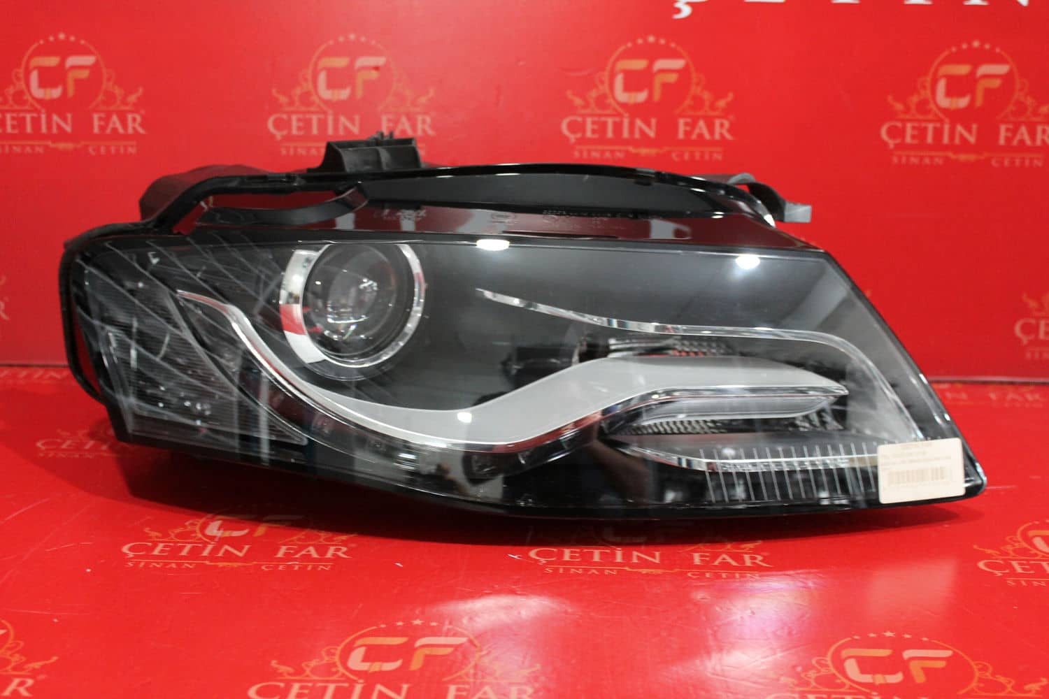 Audi A4 AUDİ A4 XENON SAĞ SOL FAR 2008-2012